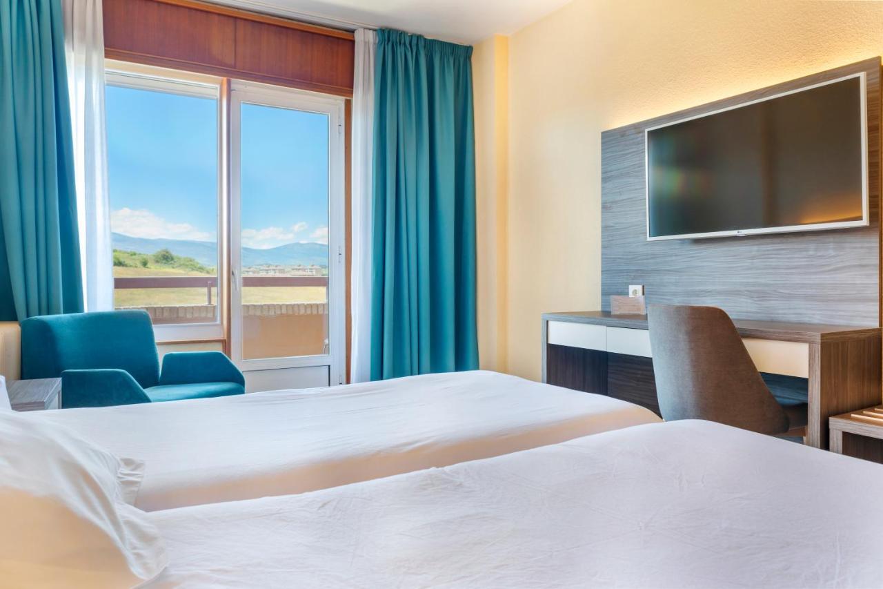 Hotel Vejo Reinosa Ngoại thất bức ảnh
