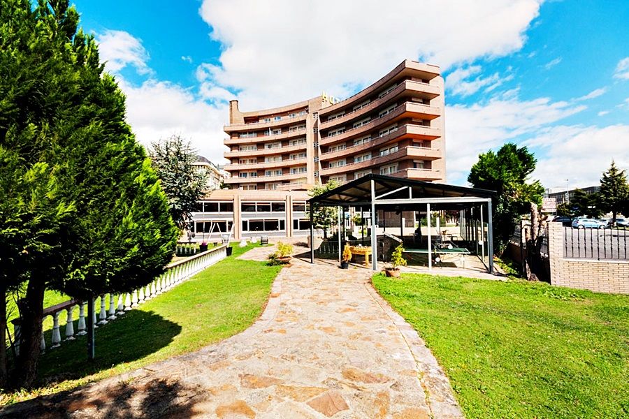 Hotel Vejo Reinosa Ngoại thất bức ảnh